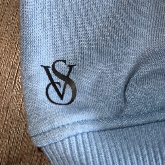 Victoria’s Secret Crewneck “Woman 24/7” blue size M - Picture 4 of 5